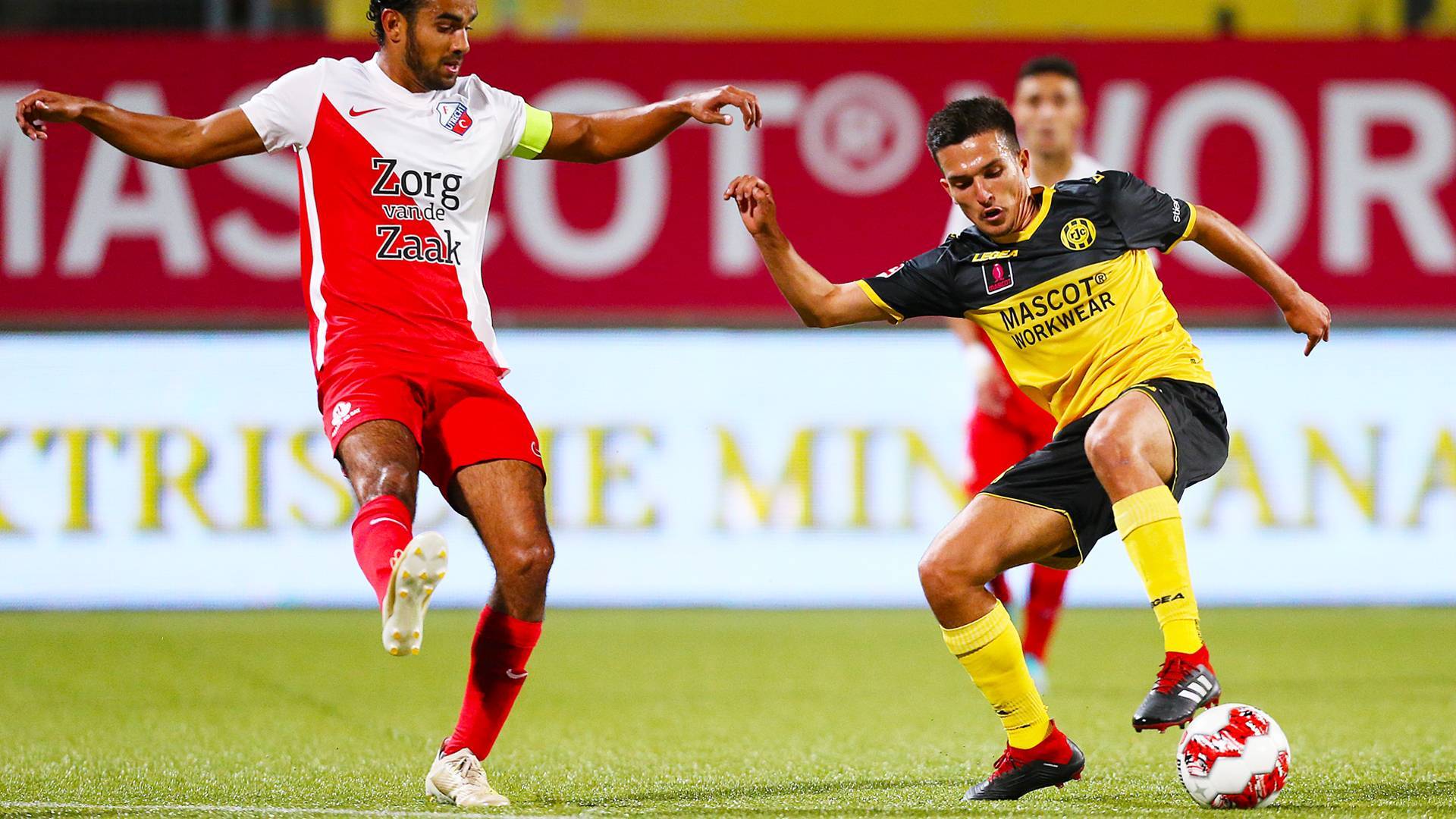 域的非凡潜 域的非凡潜