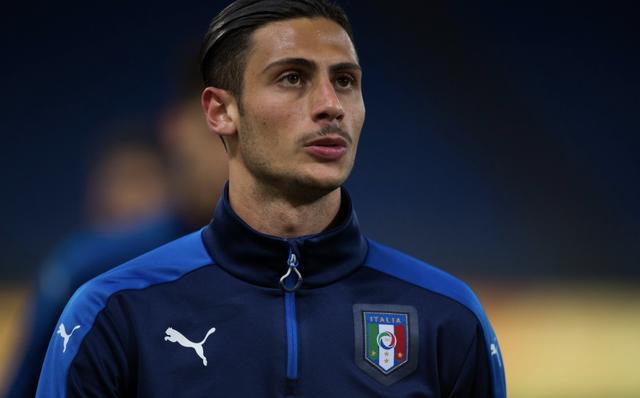 深度防守的 深度防守的