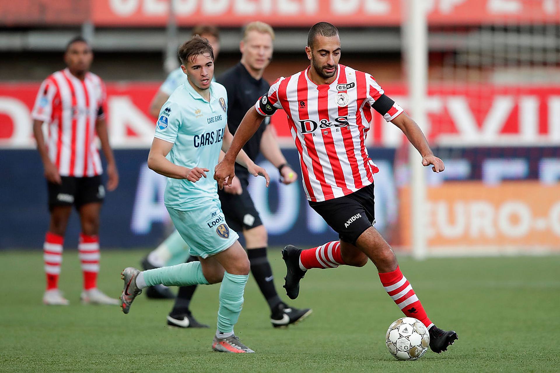 金玟哉回归 金玟哉回归