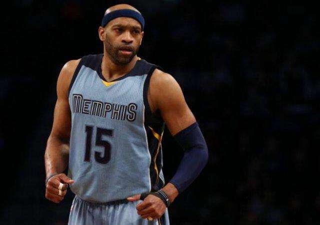 更是对其职 更是对其职