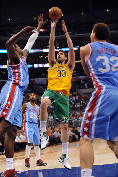 周冠宇昔日队友明年有望加盟红牛?博塔斯:他们内部有人不喜欢我!